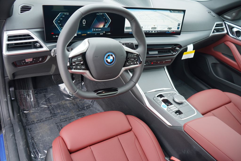 Thumbnail: 2026 BMW i4 - 13