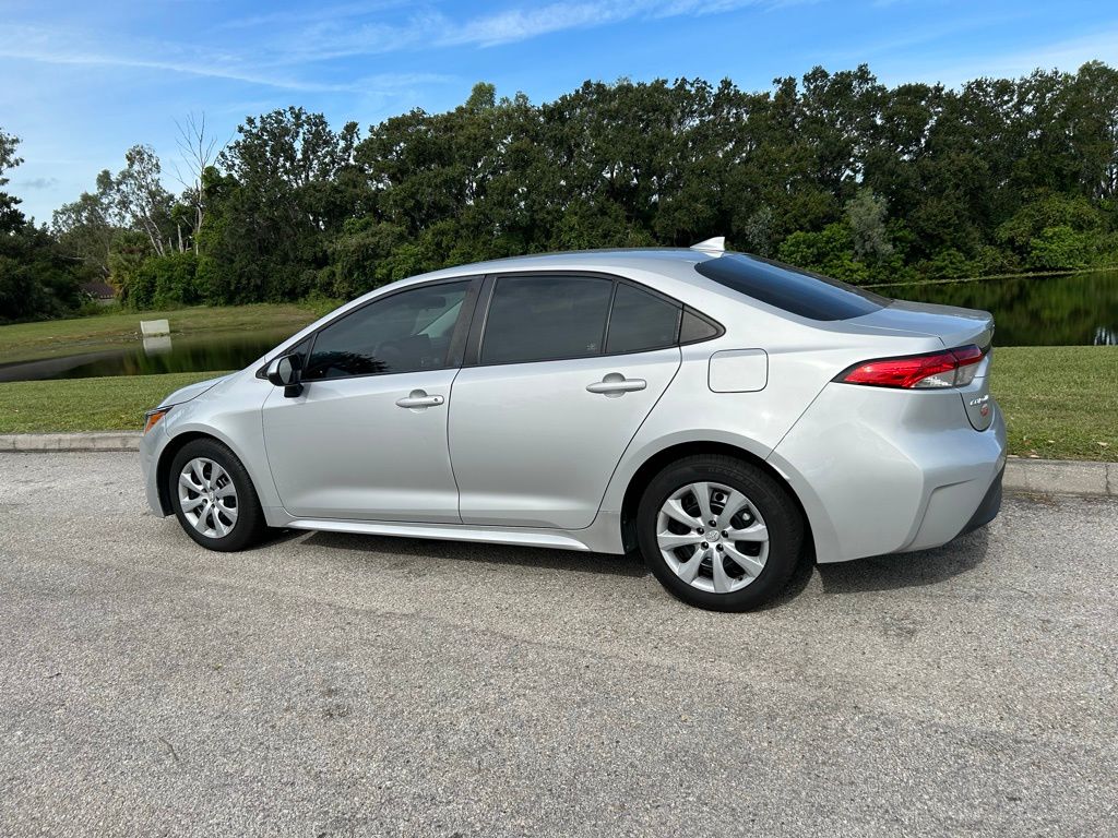 Thumbnail: 2023 Toyota Corolla - 3