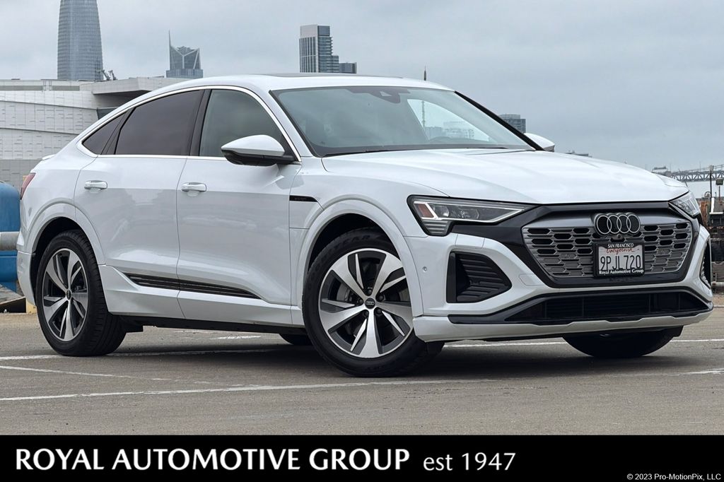 2024 Audi Q8 e-tron Sportback quattro Premium Plus S line AWD   