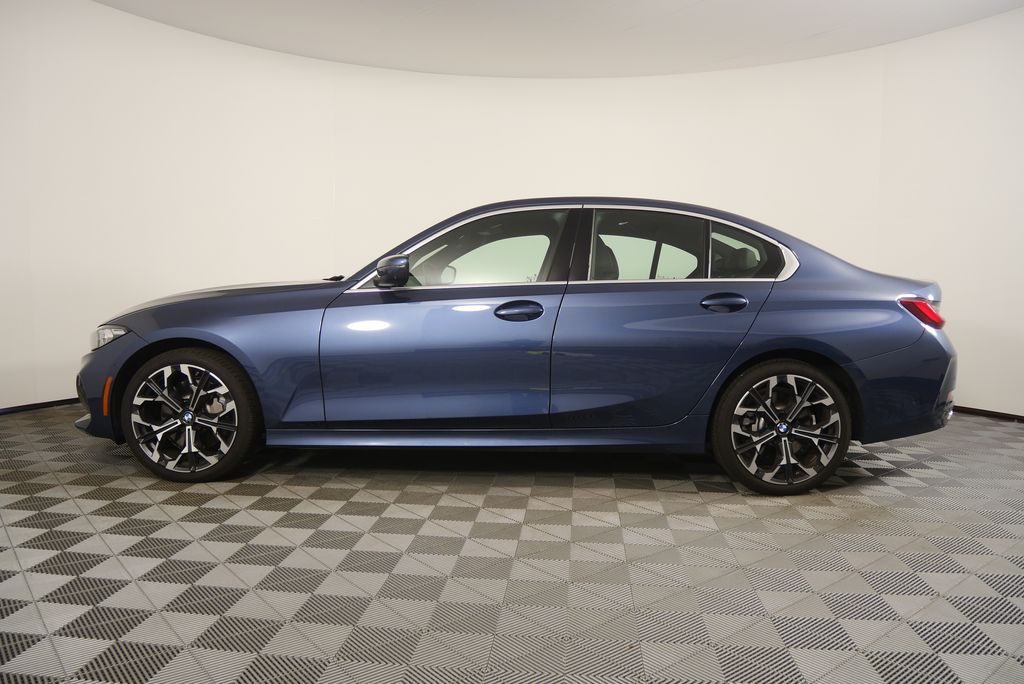 Thumbnail: 2025 BMW 3 Series - 6