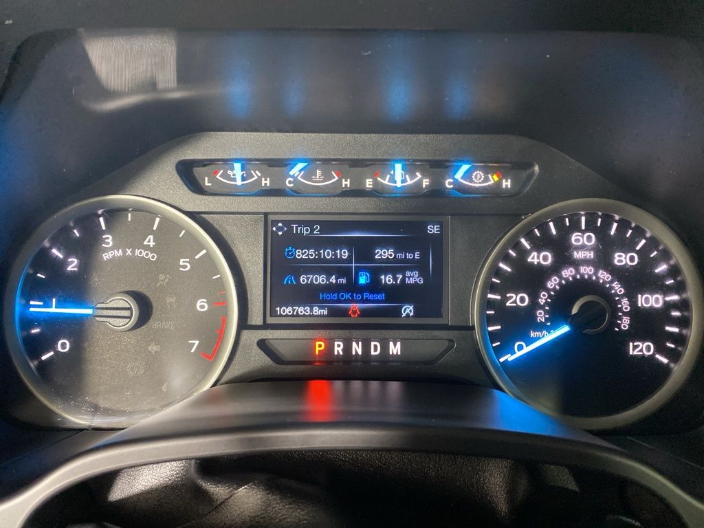 Used 2019 Black Ford XLT image 10