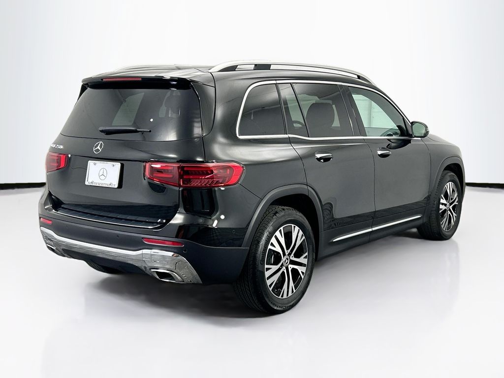 Thumbnail: 2025 Mercedes-Benz GLB - 5