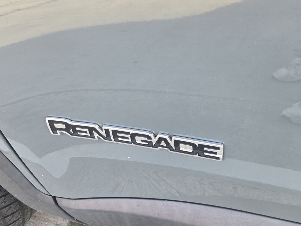 2017 Jeep Renegade - $10,140