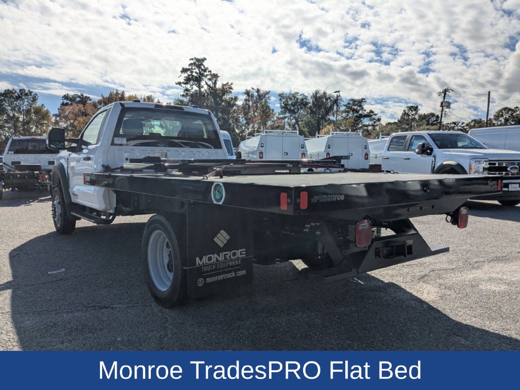 2025 Ford F-550 Chassis XL