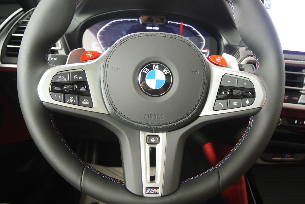 Thumbnail: 2025 BMW X4 - 20