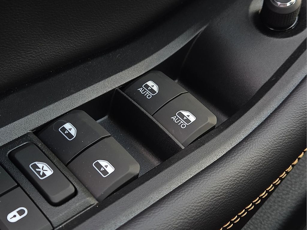 New 2026 Jeep Grand Cherokee For Sale in Farmington, AR