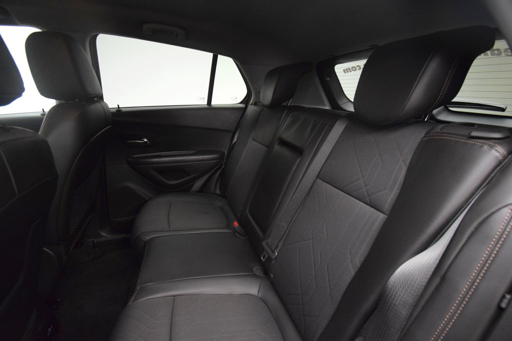 used 2022 Chevrolet Trax car, priced at $18,500