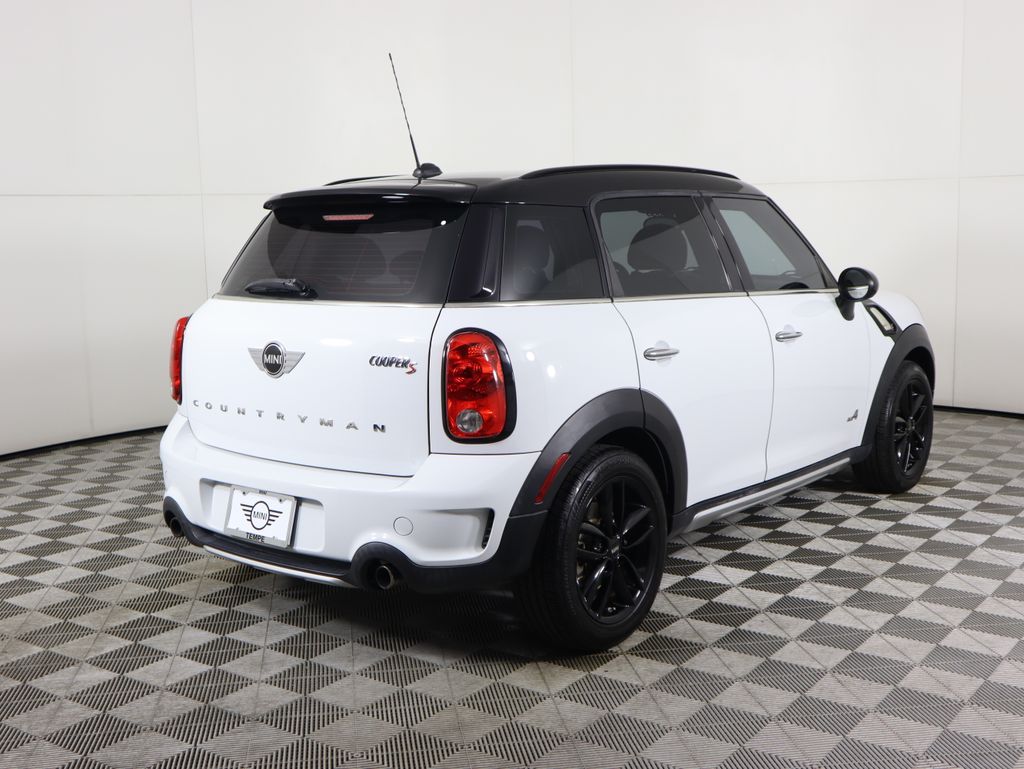 Thumbnail: 2016 MINI Cooper Countryman - 5