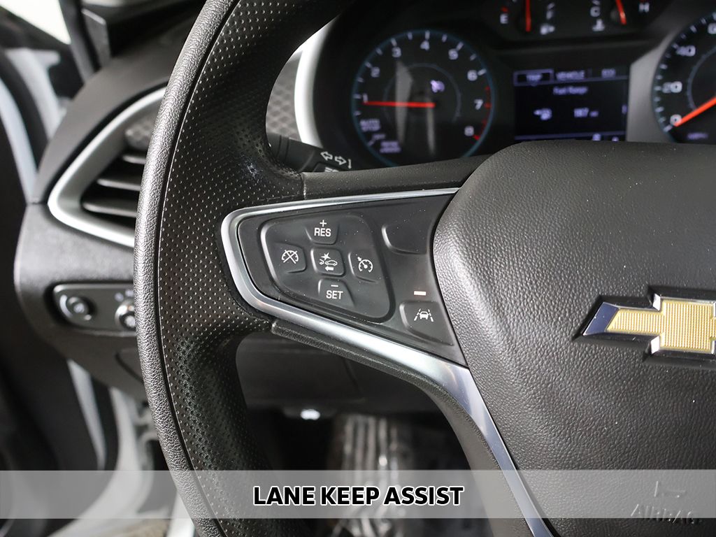 Used 2024 White Chevrolet LT image 3