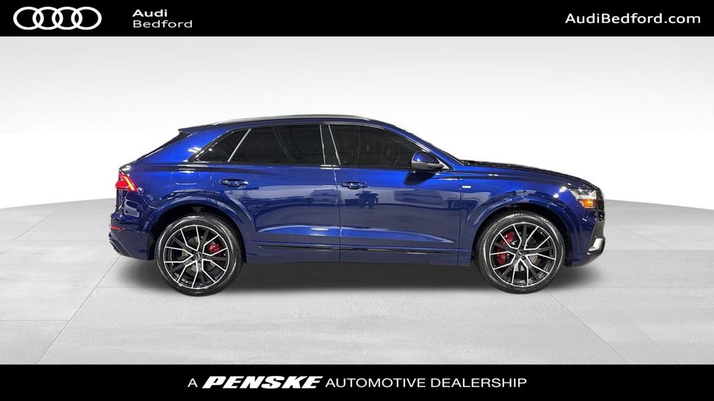 2022 Audi Q8 Premium Plus 7