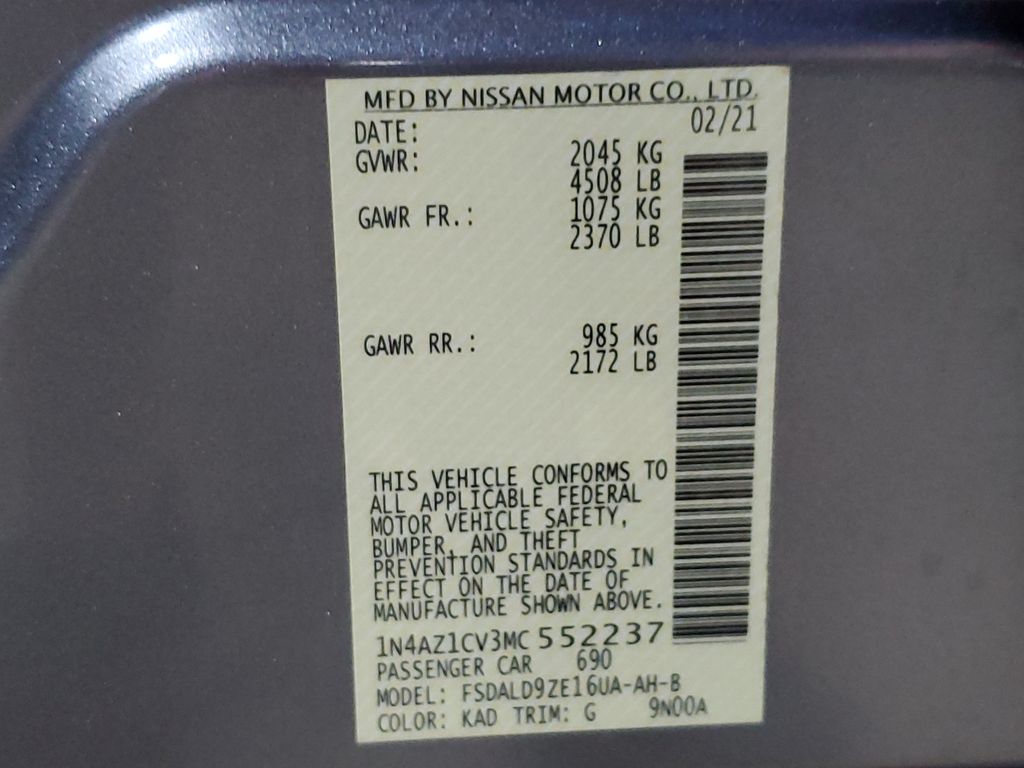 2021 Nissan LEAF SV photo