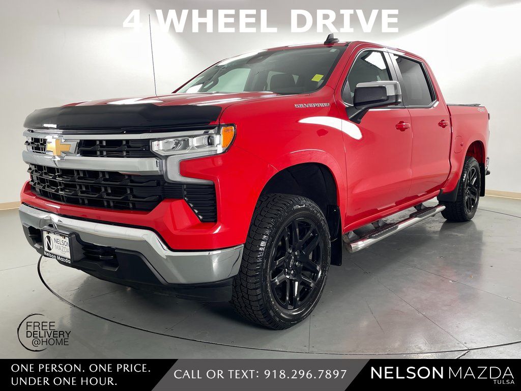 2022 Chevrolet Silverado 1500 LT Crew Cab 4WD