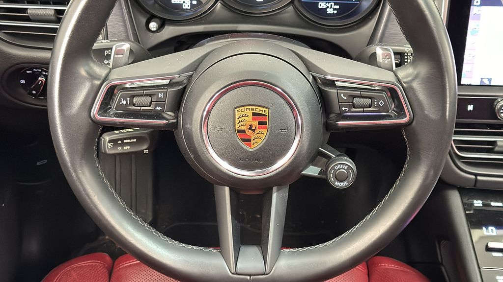 2022 Porsche Macan GTS 14