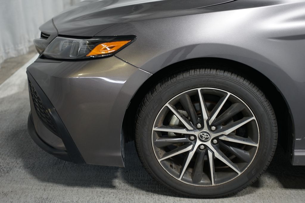 Thumbnail: 2023 Toyota Camry - 5