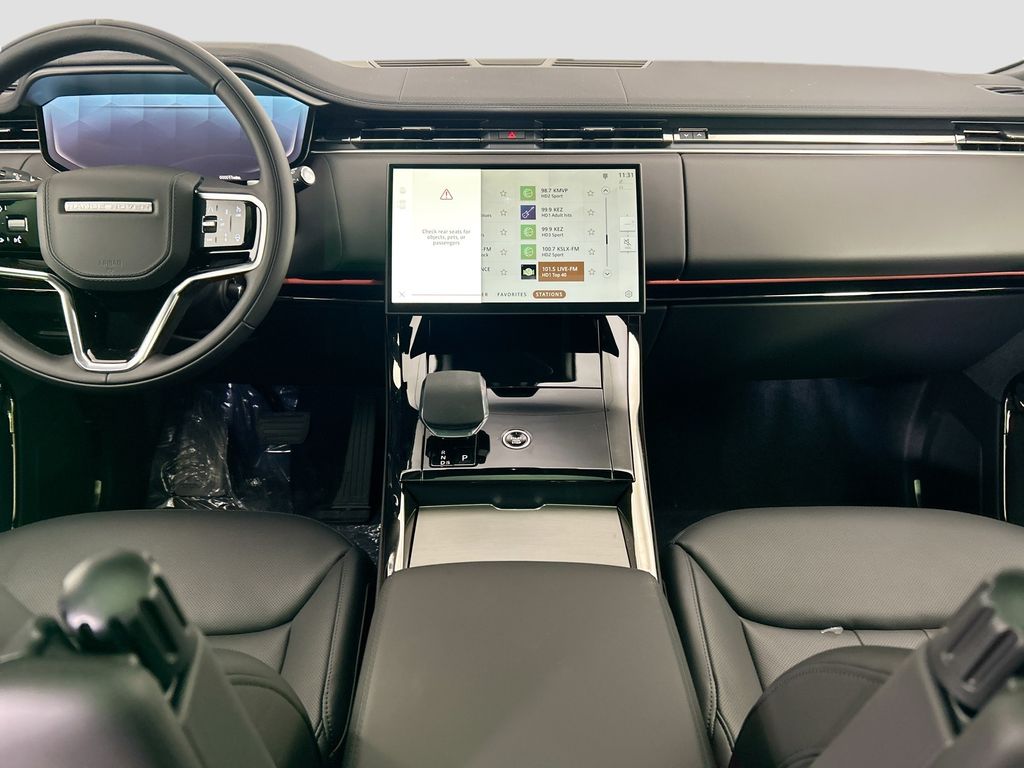 Thumbnail: 2026 Land Rover Range Rover Sport - 13