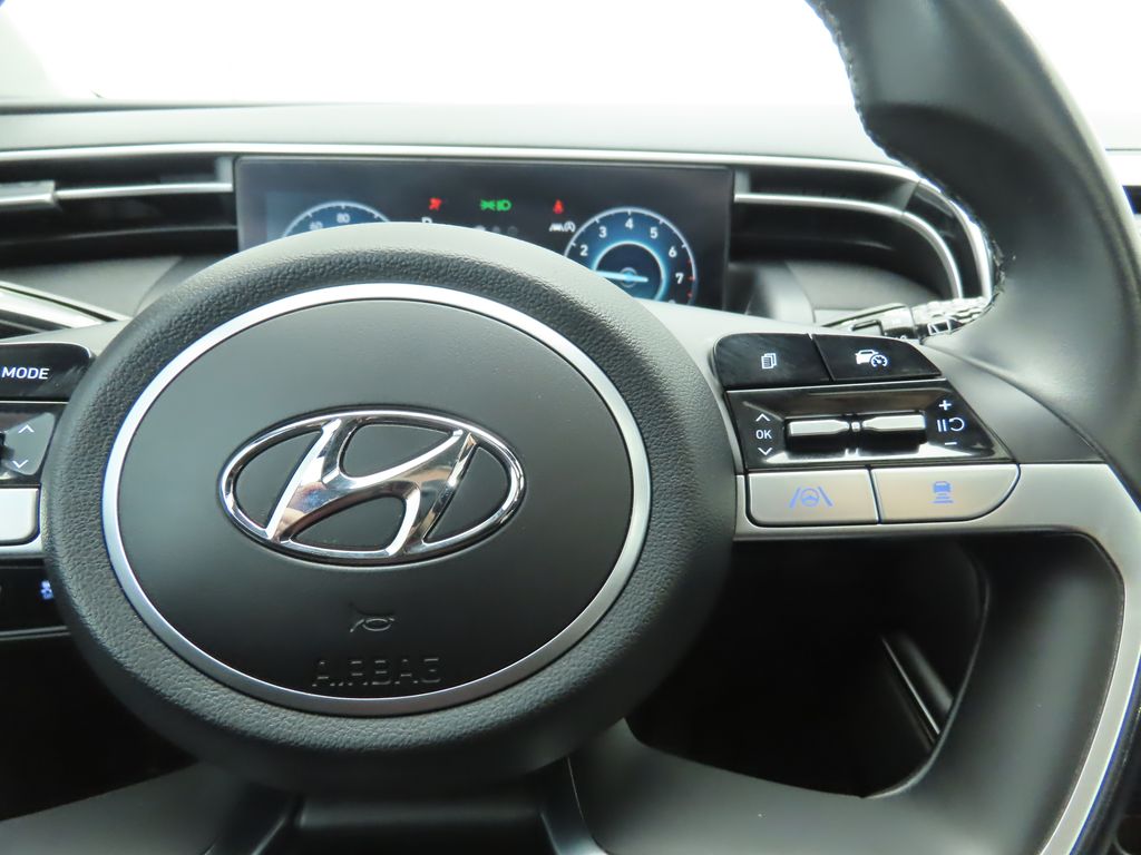 Thumbnail: 2022 Hyundai Tucson - 12