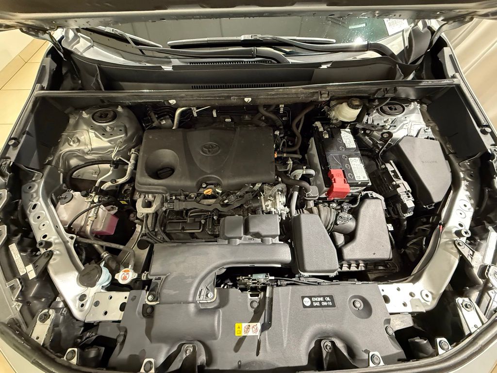 Thumbnail: 2024 Toyota RAV4 - 10