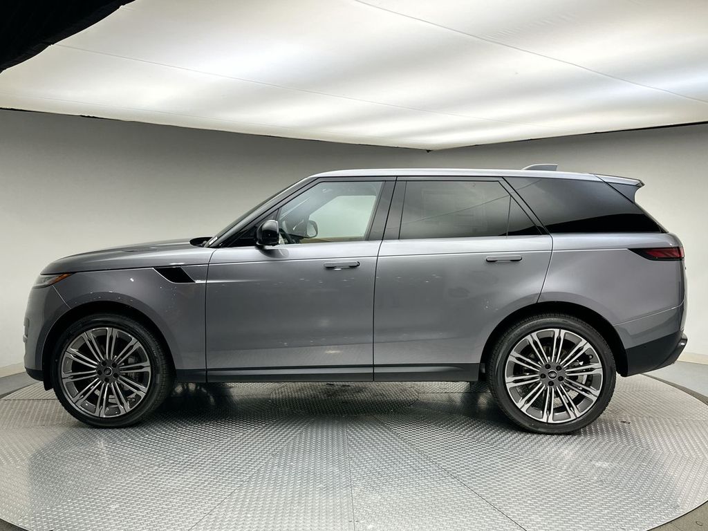 2025 Land Rover Range Rover Sport SE 2