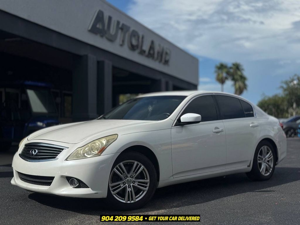  2013 INFINITI G37 x Sedan AWD   