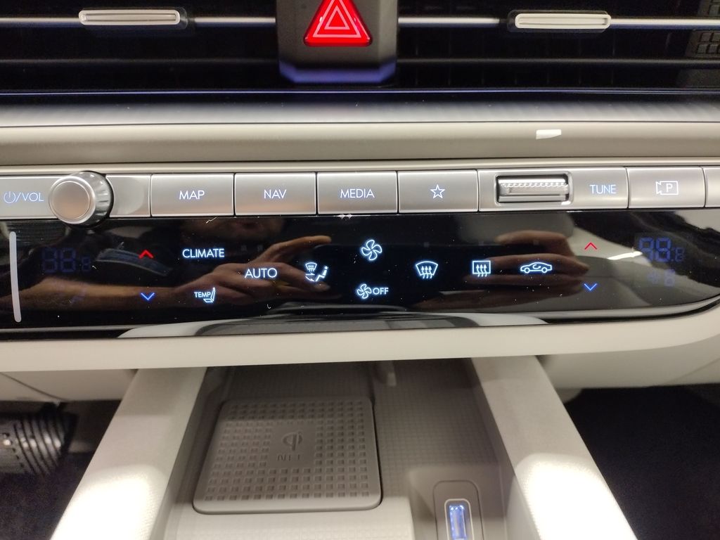 2025 Hyundai IONIQ 6 SEL