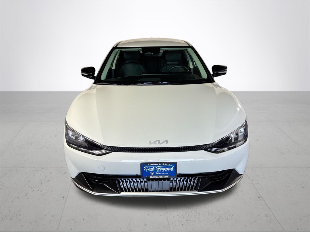 2024 Kia EV6 Light