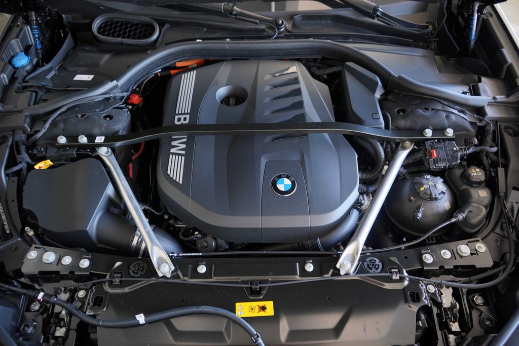 Thumbnail: 2026 BMW 7 Series - 23