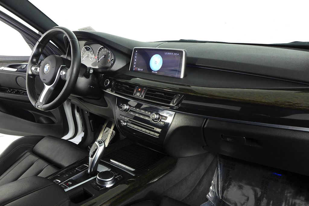 Thumbnail: 2018 BMW X5 - 13