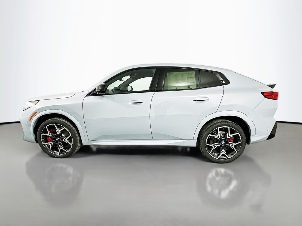 Thumbnail: 2026 BMW X2 - 8