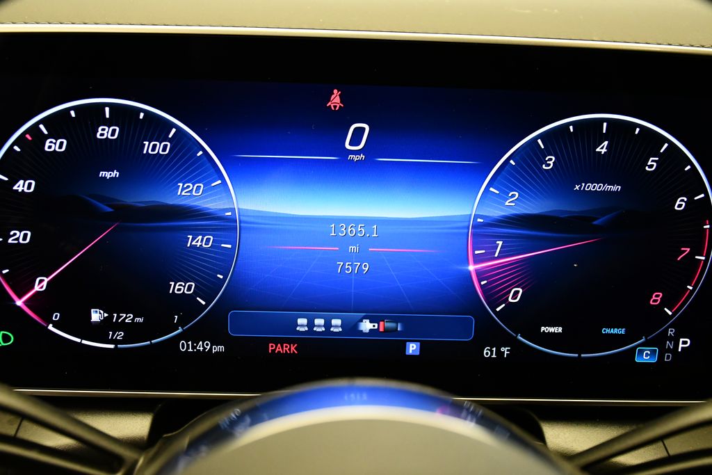 Thumbnail: 2025 Mercedes-Benz GLC - 24