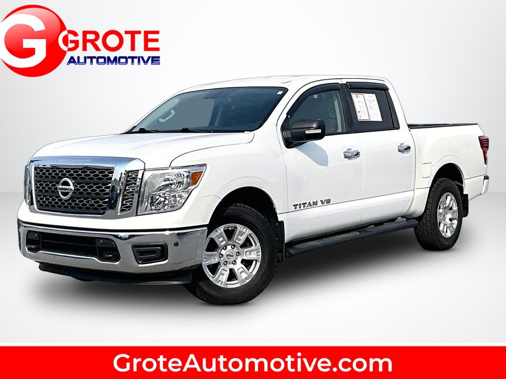  2018 Nissan Titan SV Crew Cab 4WD   