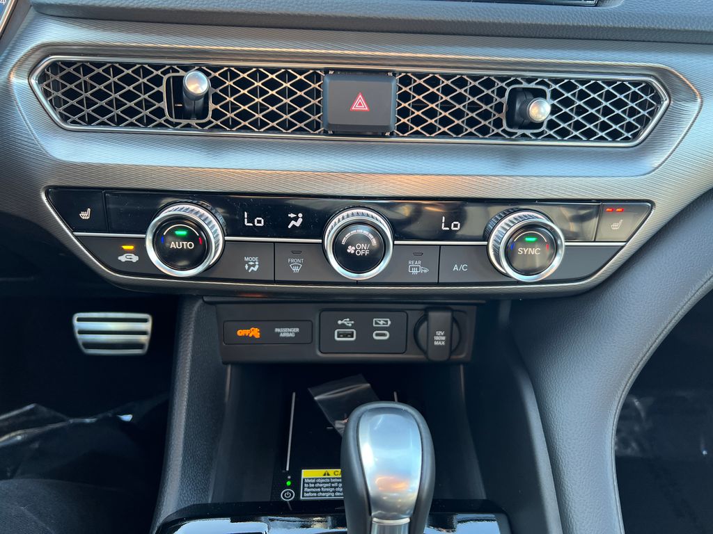 Thumbnail: 2026 Acura Integra - 26