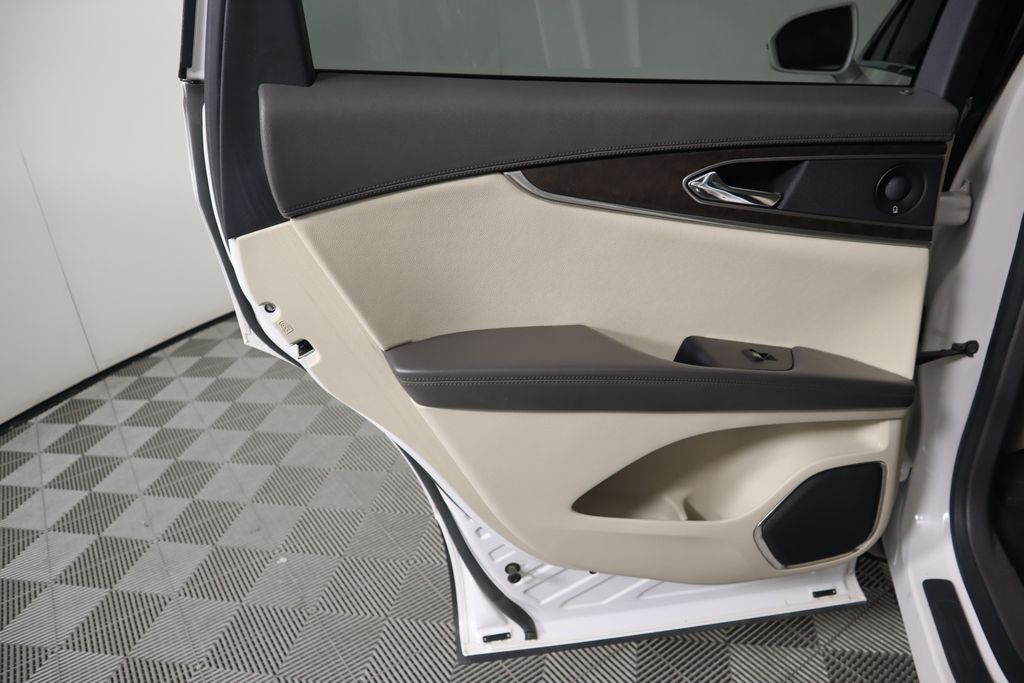 2016 Lincoln MKX Reserve 26