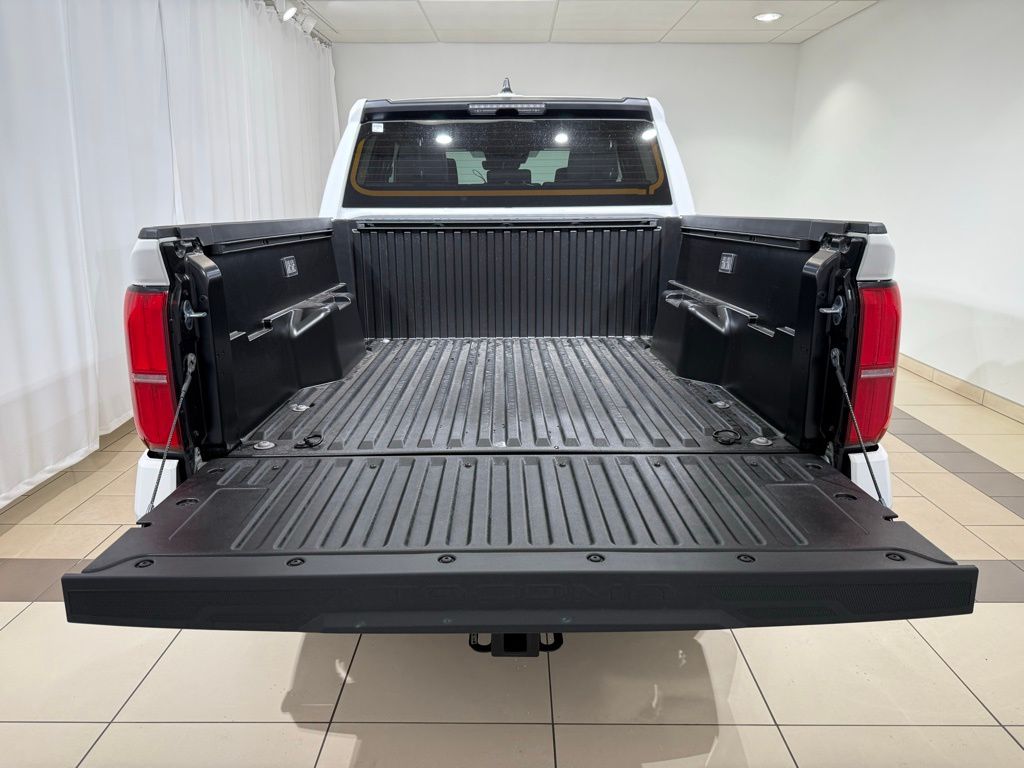 2025 Toyota Tacoma SR5 11