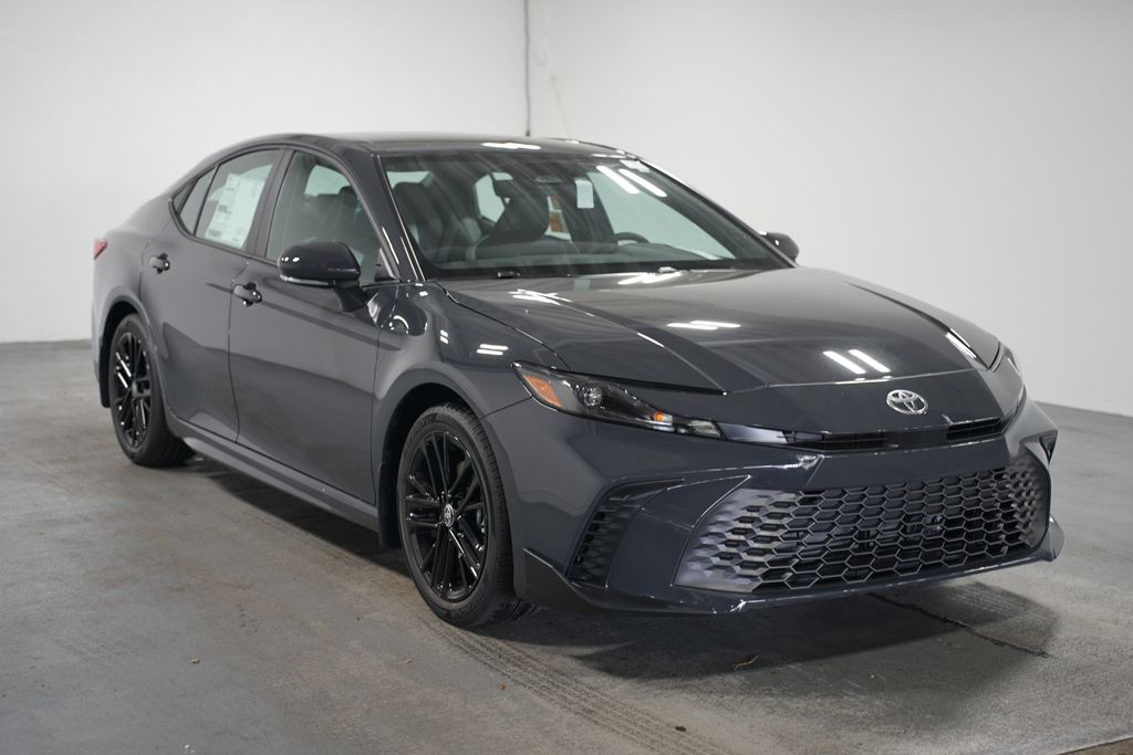 Thumbnail: 2025 Toyota Camry - 3