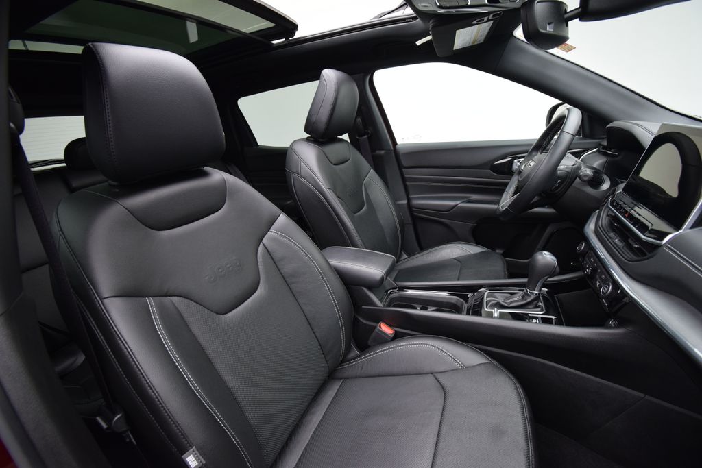 used 2022 Jeep Compass car, priced at $27,250