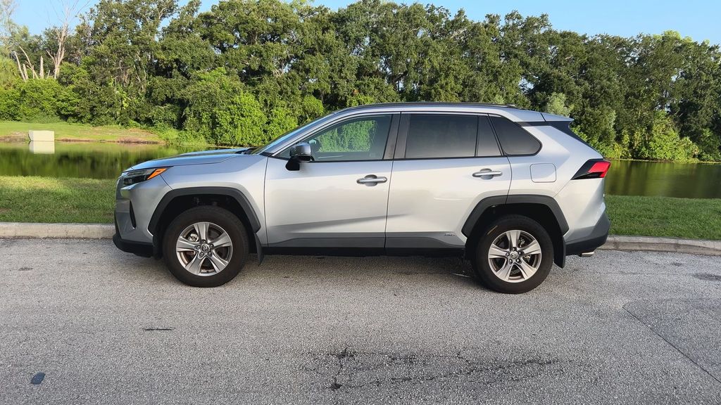 Thumbnail: 2024 Toyota RAV4 - 5
