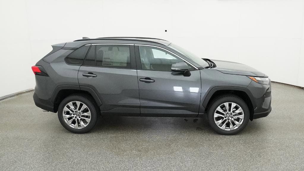 Thumbnail: 2025 Toyota RAV4 - 10