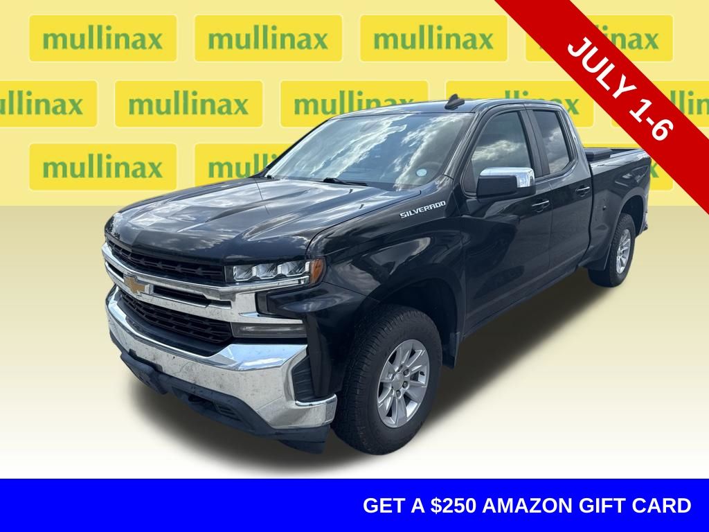 Used 2020 Black Chevrolet LT image 3