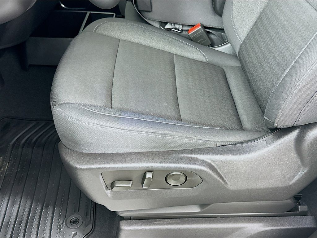 2023 Chevrolet Silverado 1500 LT 20