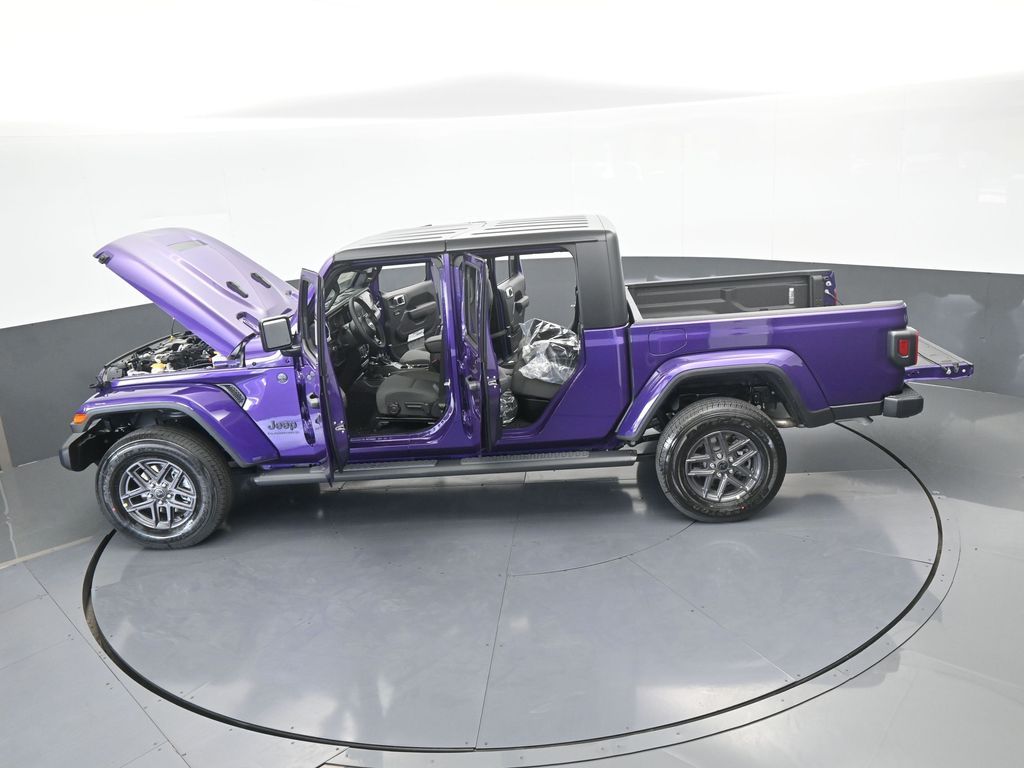 New 2026 Reign Jeep Sport S image 57
