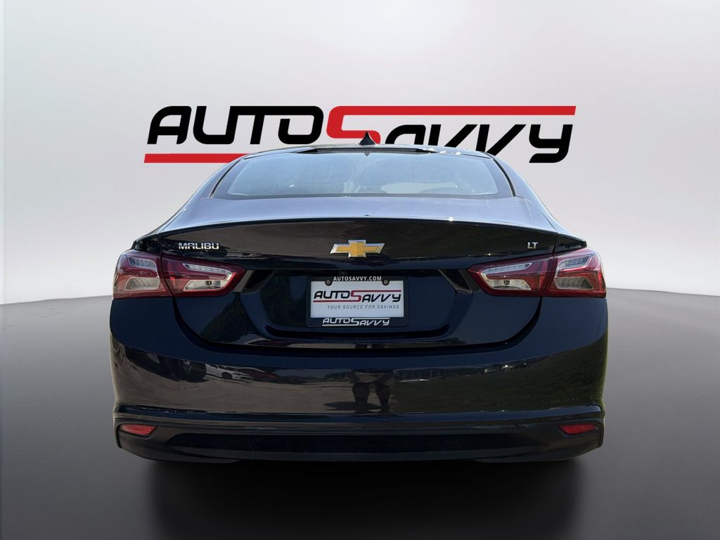 Used 2022 Gray Chevrolet LT image 6