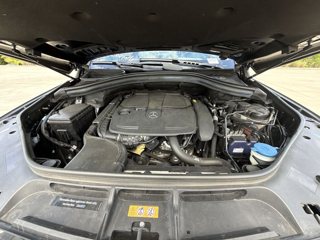 Thumbnail: 2017 Mercedes-Benz GLE - 14