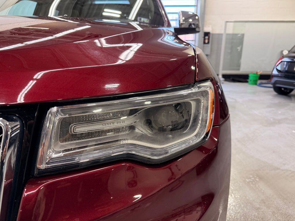 Thumbnail: 2021 Jeep Grand Cherokee - 9