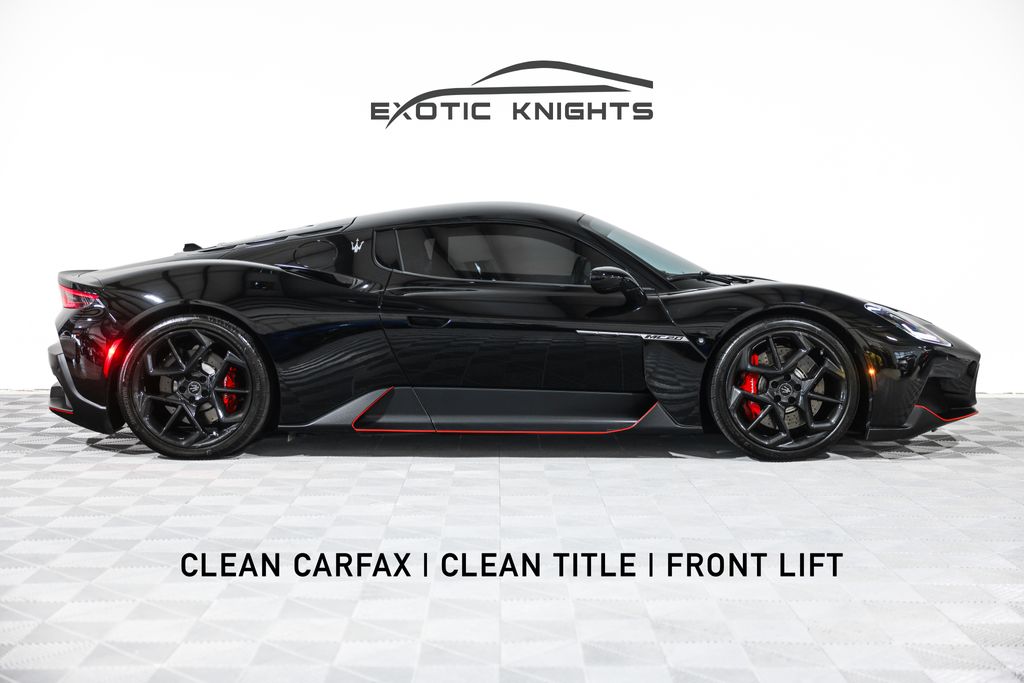 Black 2022 Maserati MC20 Coupe Rear-Wheel Drive 8-Speed Dual Clutch