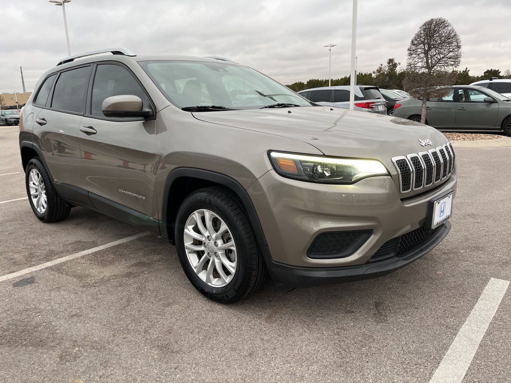 Thumbnail: 2021 Jeep Cherokee - 3