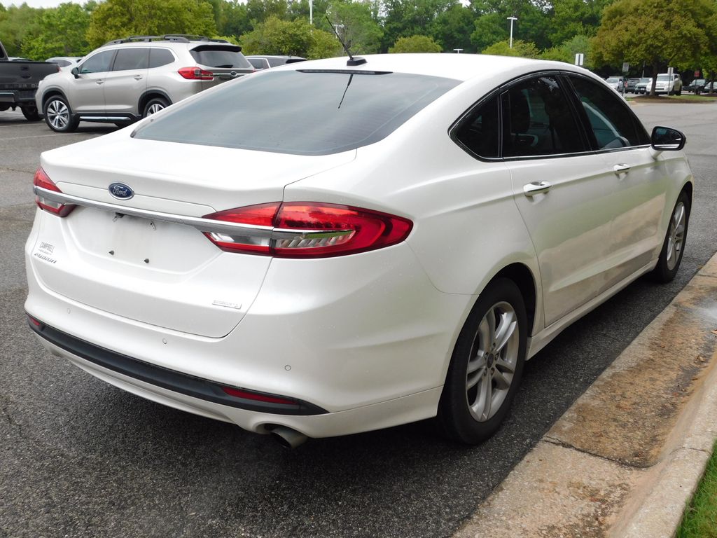 Thumbnail: 2018 Ford Fusion - 4