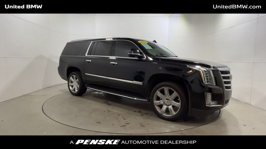 Thumbnail: 2019 Cadillac Escalade - 2