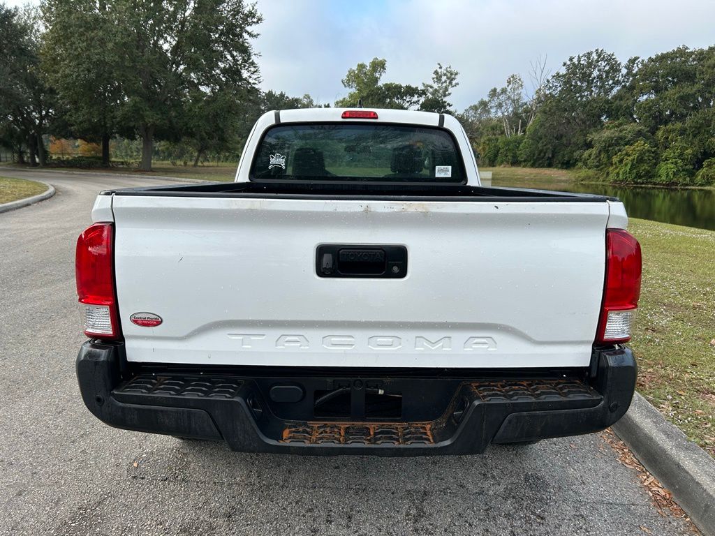 Thumbnail: 2017 Toyota Tacoma - 4