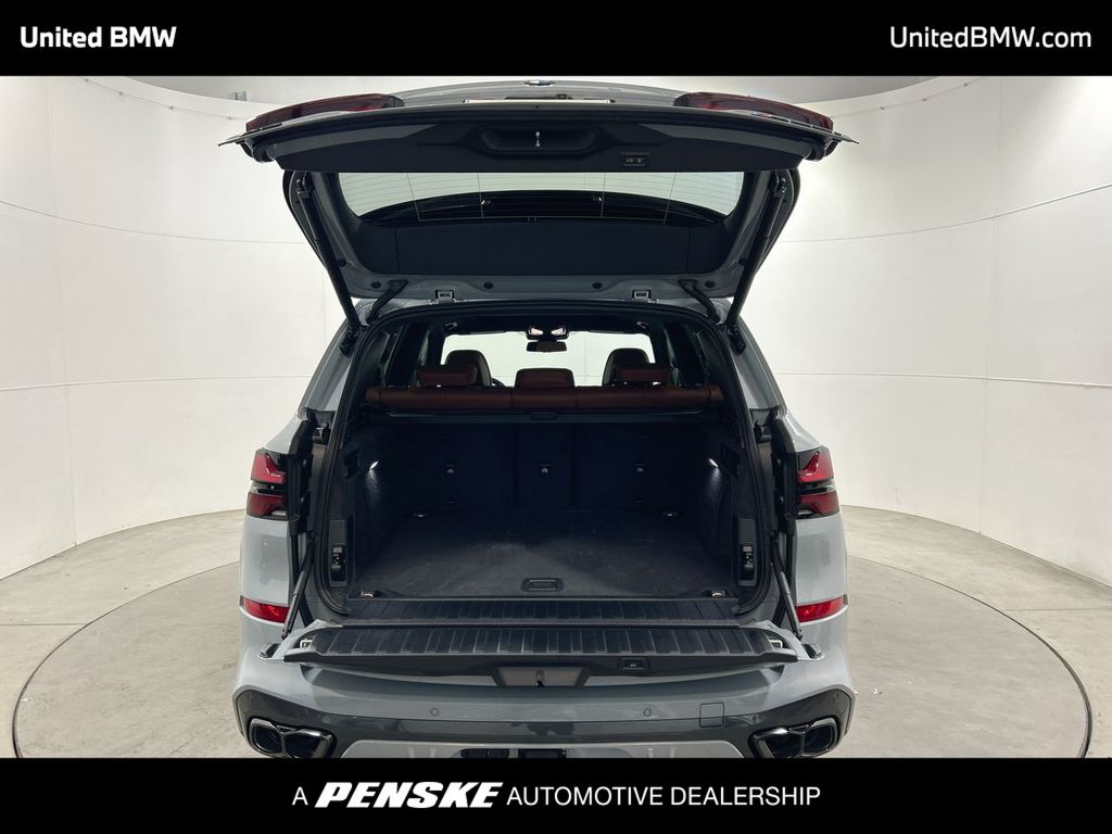 Thumbnail: 2026 BMW X5 - 22