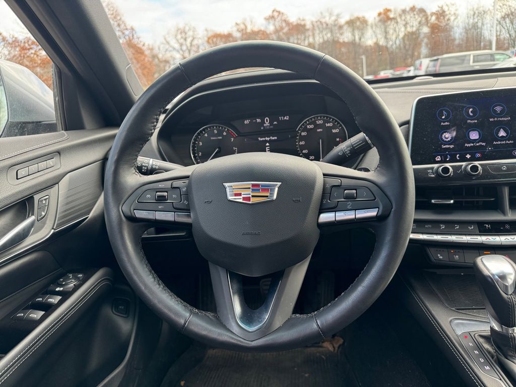 2022 Cadillac CT4 Premium Luxury 11